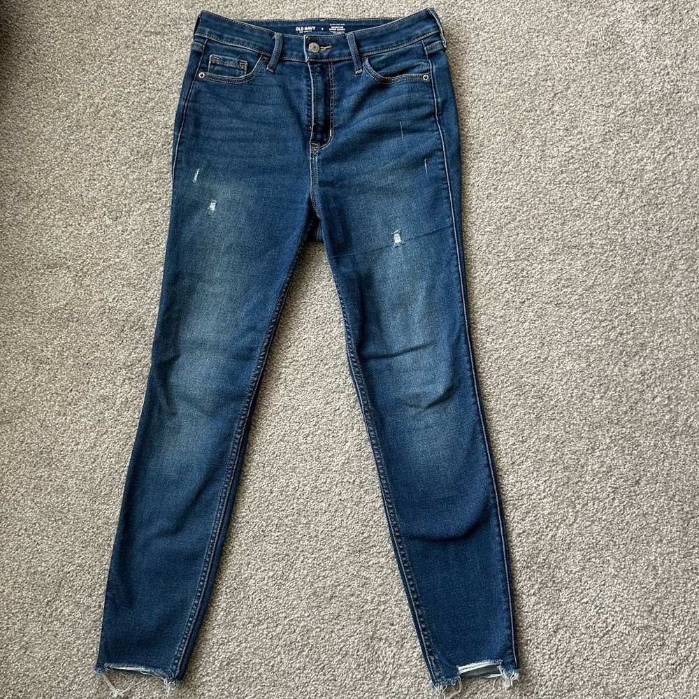 Old Navy Rockstar Super Skinny Jeans